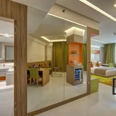 Al Khoory Atrium Hotel 4* Полулюкс с различными типами кроватей