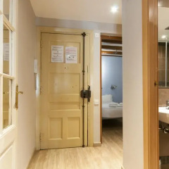 Апартаменты Charming Apartment In Barcelona Center Барселона ванная
