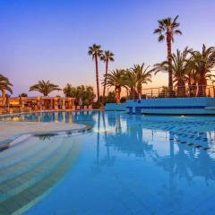 Lagomandra Hotel & Spa бассейн фото 2