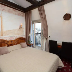 Familia Hotel 2* Улучшенный номер с различными типами кроватей