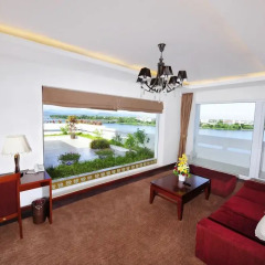 Century Riverside Hotel Hue 4* Люкс Премиум с различными типами кроватей фото 4