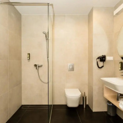 Sleep In Hostel Познань ванная