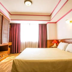Elizabeth Hotel 3* Улучшенный номер с различными типами кроватей фото 7