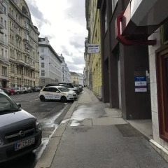 Апартаменты Apartment Dominikanerbastei Вена парковка