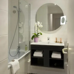 Отель Citadines Trocadéro Paris 3* Студия Делюкс с различными типами кроватей фото 10