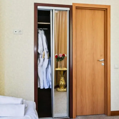 Мини-гостиница Вивьен сейф в номере
