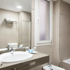 Hotel Corona De Granada 4* Стандартный номер с различными типами кроватей фото 4