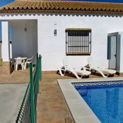 Отель Chalet Arroyo 41 Испания, Кониль-де-ла-Фронтера - отзывы, цены и фото номеров - забронировать отель Chalet Arroyo 41 онлайн бассейн фото 2