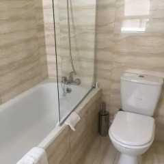 George Hotel 3* Стандартный номер с 2 отдельными кроватями (общая ванная комната) фото 13