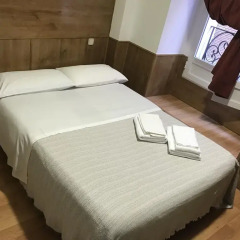 Отель Hostal San Blas Стандартный номер с различными типами кроватей фото 4