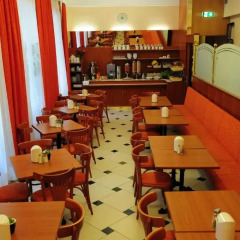 Hotel Pension Andreas гостиничный бар