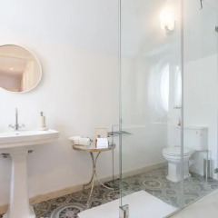 Отель Luxury Suites Liberdade Апартаменты с различными типами кроватей фото 12