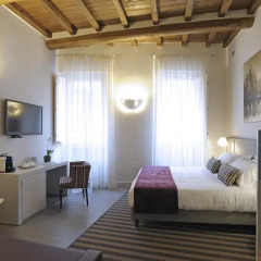 Отель Trevi Palace Luxury Inn Полулюкс с различными типами кроватей фото 12