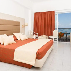 Hotel Belair Beach 4* Улучшенный номер с различными типами кроватей фото 3