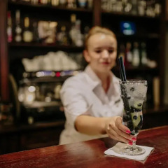 Art Hotel гостиничный бар