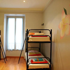 Hostel & Hotel Meyerbeer Beach Кровать в общем номере с двухъярусной кроватью