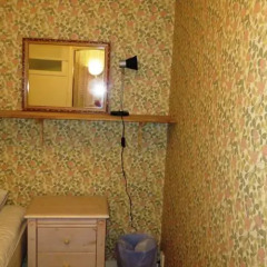 Hostel Bed & Breakfast Стокгольм сейф в номере