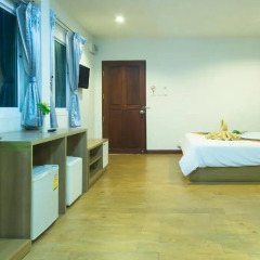 Отель Sea Breeze Jomtien Residence 3* Улучшенный номер с различными типами кроватей фото 6