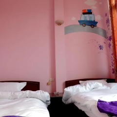 Ha Long Happy Hostel - Adults Only Номер Делюкс с различными типами кроватей фото 7