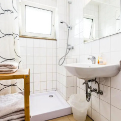Апартаменты Apartment Köln Weidenpesch Кёльн ванная