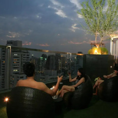Отель 39 Boulevard Executive Residence Бангкок развлечения