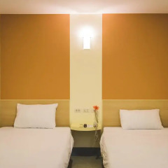 New Suanmali Hotel 3* Улучшенный номер разные типы кроватей фото 2