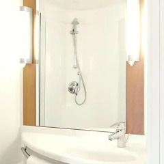 Отель ibis Birmingham International Airport – NEC 3* Стандартный номер с различными типами кроватей фото 7