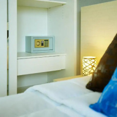 Отель Acqua Condo by MyPattayaStay сейф в номере