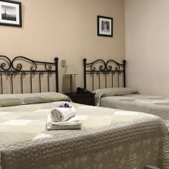 Отель Hostal El Pilar Стандартный номер с двуспальной кроватью фото 19