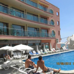 Отель Sunny Bay Aparthotel спортивное сооружение