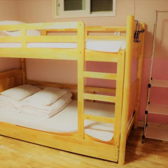 Отель Unni House 2* Стандартный номер с различными типами кроватей фото 7
