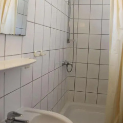 Buch-Ein-Bett Hostel Стандартный номер с двуспальной кроватью фото 11