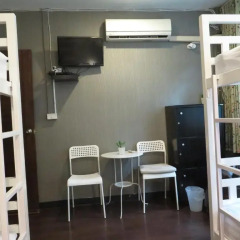 I-Sleep Silom Hostel Улучшенный номер с различными типами кроватей фото 8