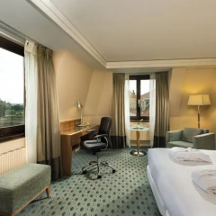 Отель Hilton Dresden 4* Стандартный номер с различными типами кроватей