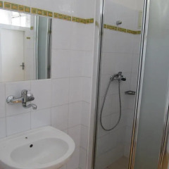 Hotel Jana / Pension Domov Mladeze ванная