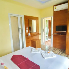 Отель Phuchawee Lanta Resort 3* Бунгало фото 6