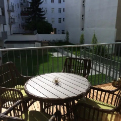 Апартаменты Sofie Apartments балкон