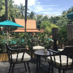 Отель Avani Pattaya Resort бассейн фото 2