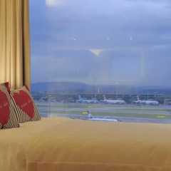 Radisson Blu Hotel Zurich Airport 4* Люкс с различными типами кроватей фото 7