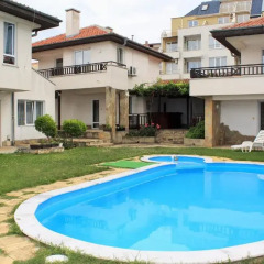Отель Villas Bilyana Равда детские мероприятия