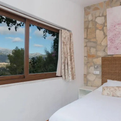 Отель Holiday home Son Bona Vista Inca комната для гостей фото 5