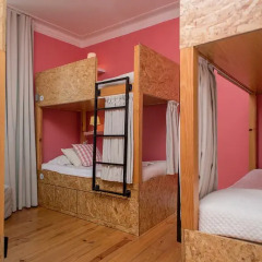 Passport Lisbon Hostel 2* Кровать в женском общем номере фото 5