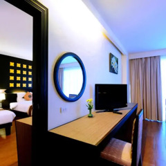 Crystal Palace Hotel 4* Номер Делюкс с различными типами кроватей фото 13