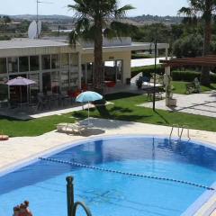 Отель Apartamentos Santa Teresinha Апартаменты с различными типами кроватей фото 5