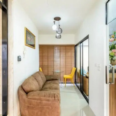 Отель The Topaz Residence комната для гостей
