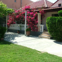 Отель Villa Spiridoula парковка
