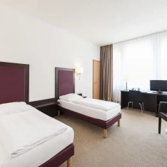 AZIMUT Hotel Munich 3* Стандартный номер с различными типами кроватей фото 17