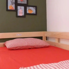 Hostel Figueres Кровать в общем номере с двухъярусной кроватью фото 9