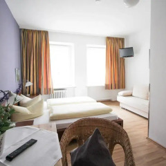 Отель Pension/Guesthouse am Hauptbahnhof Номер Комфорт с различными типами кроватей фото 7