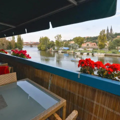 Отель Botel Vodník бассейн